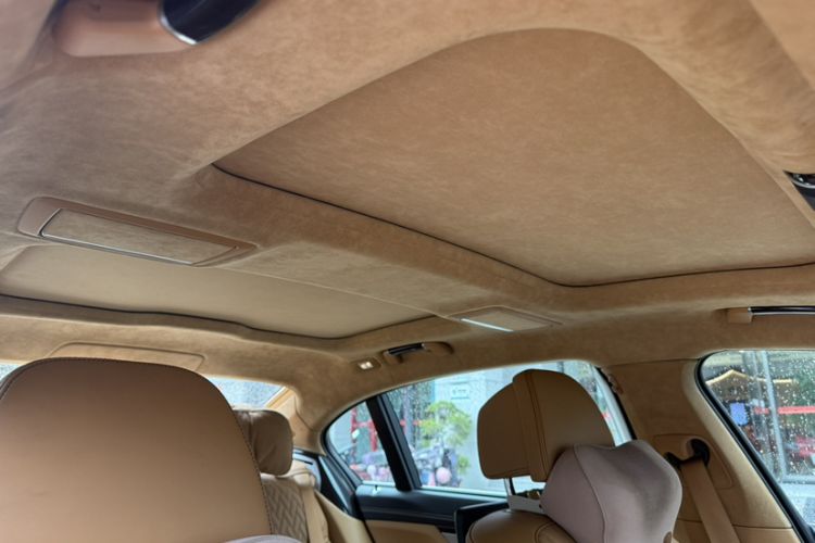 Used BMW 7 Series 2018 740Li xDrive Luxury Edition Excellence Package Interior 5