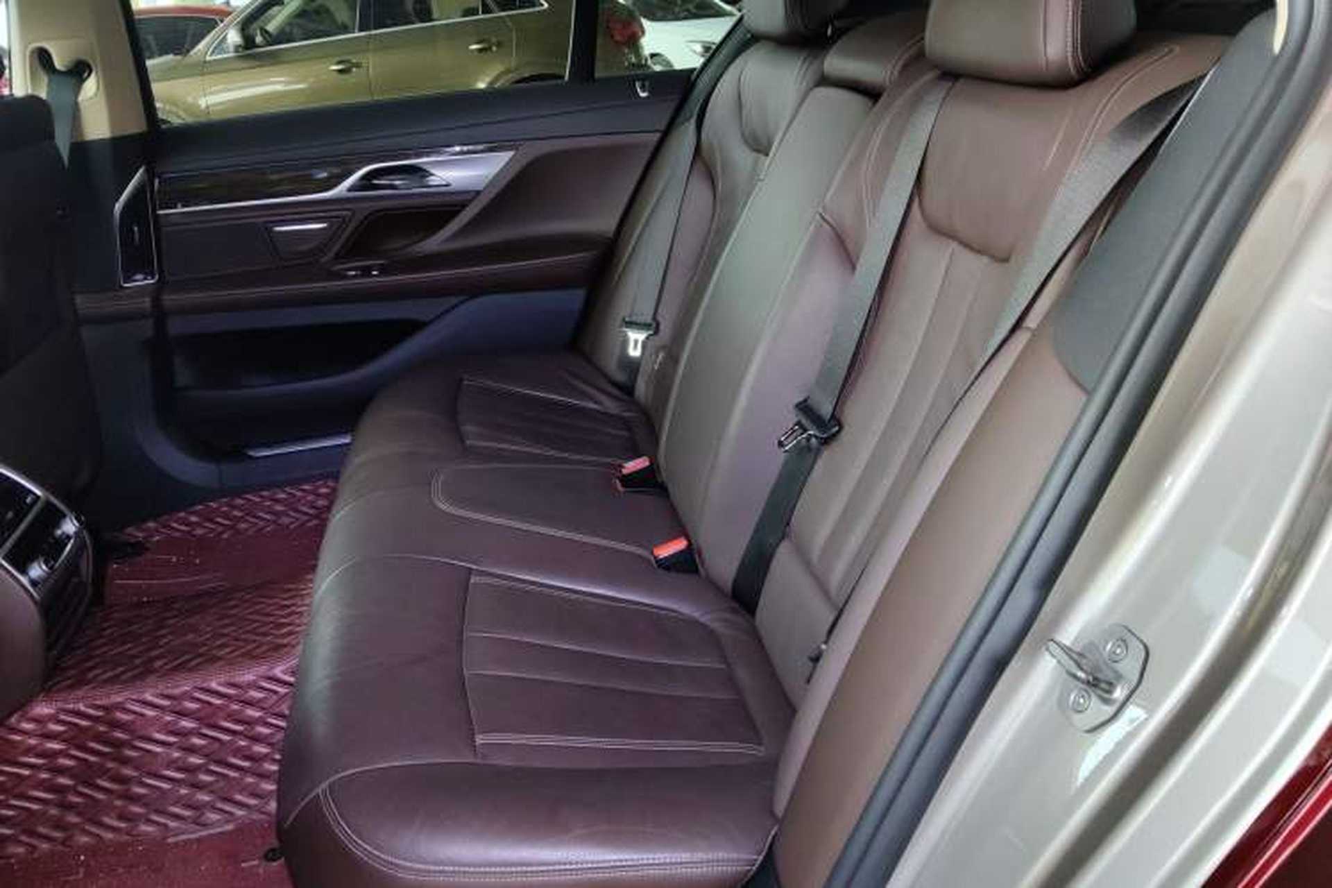 Used BMW 7 Series 2018 730Li Leading Model Excellence Package Left Rear Seat