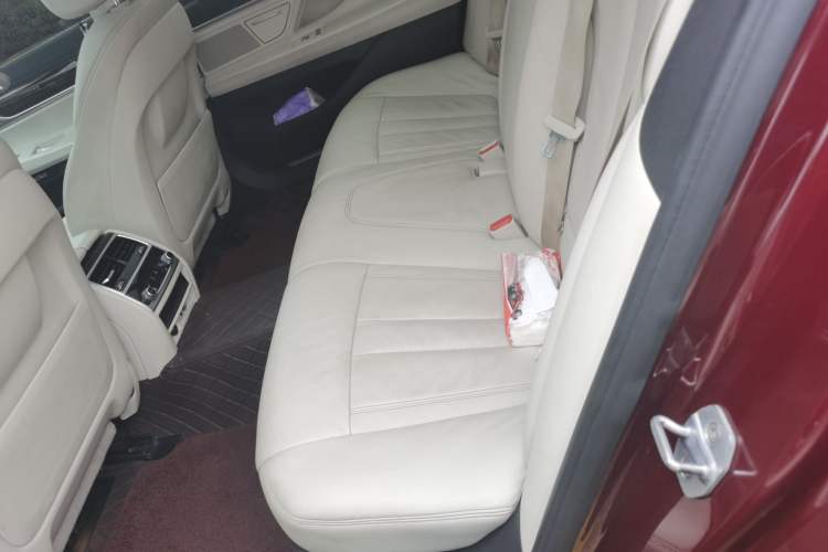 Used BMW 7 Series 2018 730Li Leading Model Excellence Package Left Rear Seat