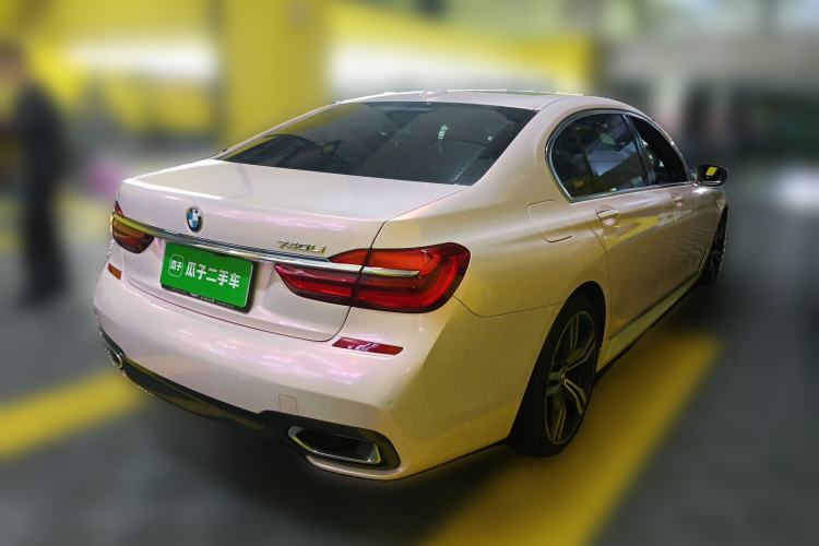 Used BMW 7 Series 2018 740Li M Sport Package Leading Model Rear Right 45 Deg
