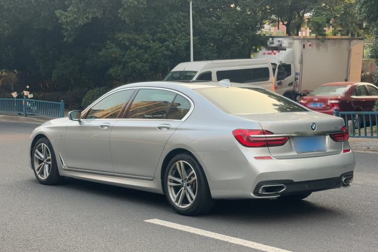 Used BMW 7 Series 2018 730Li Luxury Edition M Sport Package Exterior 11