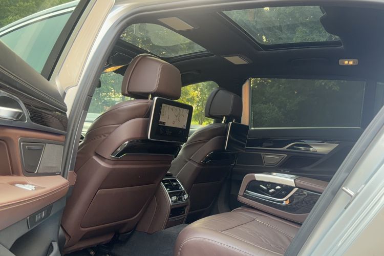 Used BMW 7 Series 2018 730Li Luxury Edition M Sport Package Headliner