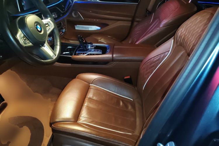 Used BMW 7 Series 2018 740Li M Sport Package Leading Model Left Front Seat