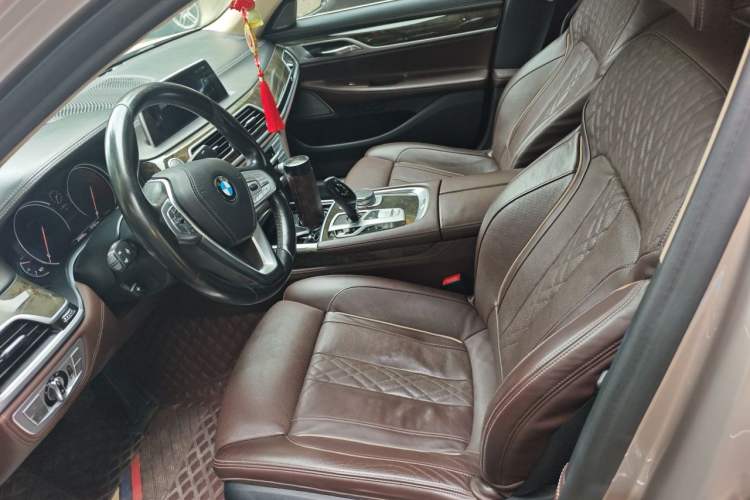 Used BMW 7 Series 2018 730Li Luxury Model Excellence Package Left Front Seat