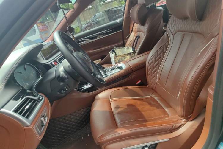Used BMW 7 Series 2018 740Li xDrive Luxury Edition Excellence Package Left Front Seat