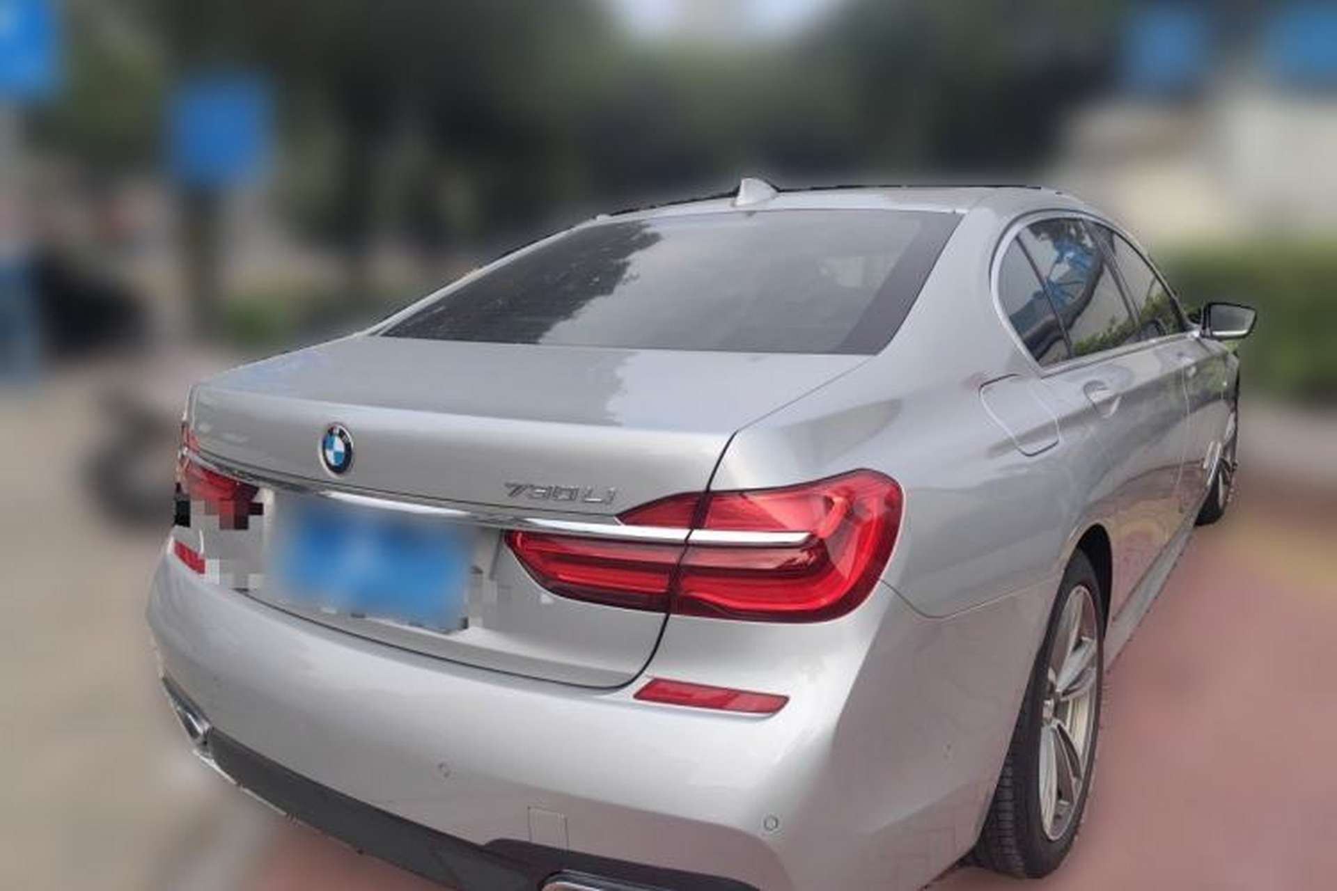 Used BMW 7 Series 2018 730Li Luxury Edition M Sport Package Rear Right 45 Deg