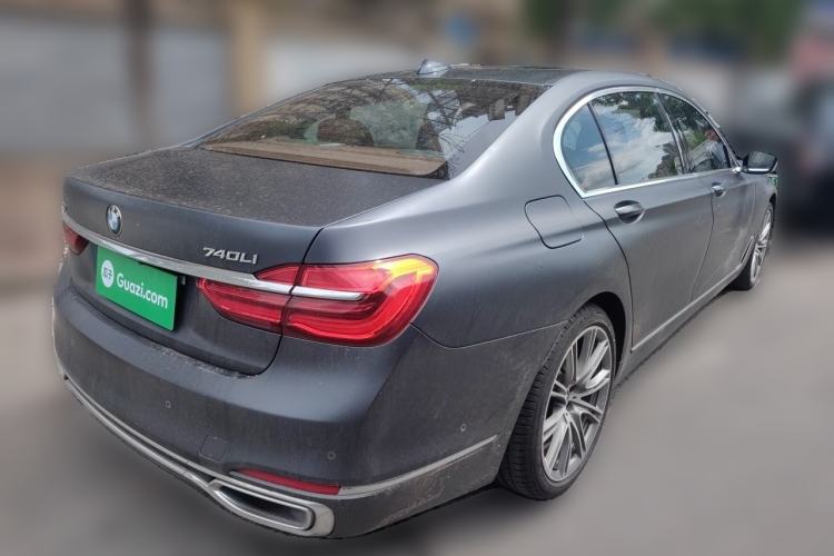 Used BMW 7 Series 2018 740Li xDrive Luxury Edition Excellence Package Rear Right 45 Deg