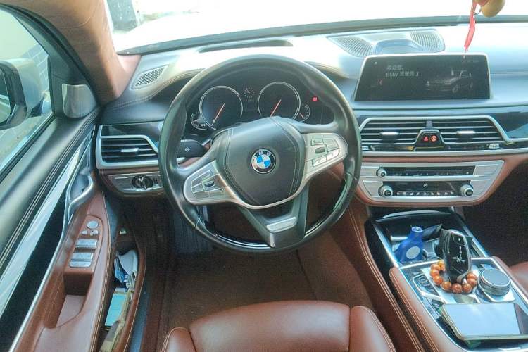 Used BMW 7 Series  Steering Wheel