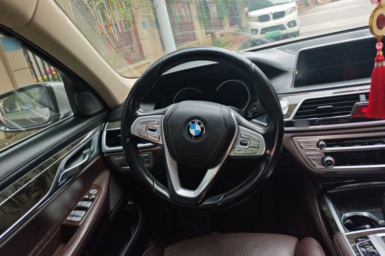 Used BMW 7 Series 2018 730Li Luxury Model Excellence Package Steering Wheel
