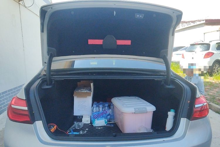 Used BMW 7 Series  Trunk