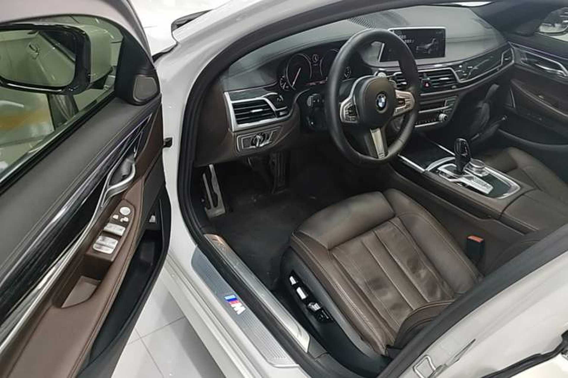 Used BMW 7 Series 2018 730Li Leading Model M Sport Package Driver Seat