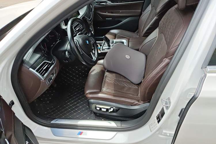Used BMW 7 Series 2018 730Li Luxury Edition M Sport Package Left Front Seat