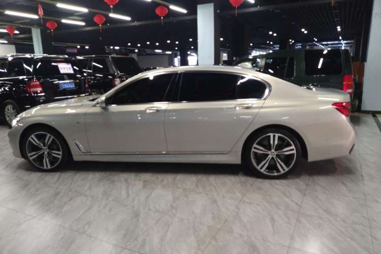 Used BMW 7 Series 2018 740Li xDrive Luxury Edition M Sport Package Left Side