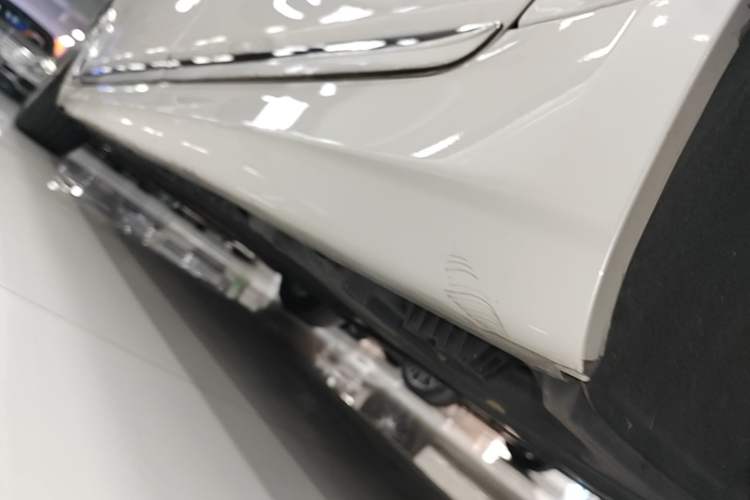 Used BMW 7 Series 2018 730Li Leading Model M Sport Package Left Side Sill