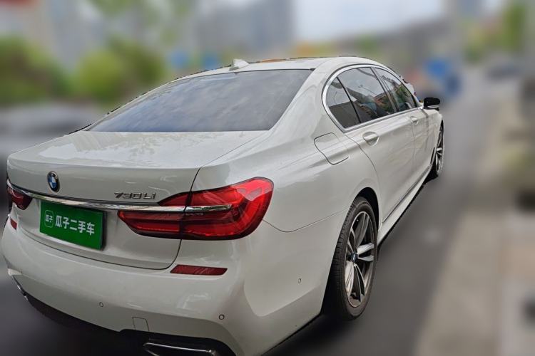 Used BMW 7 Series 2018 730Li Luxury Edition M Sport Package Rear Right 45 Deg