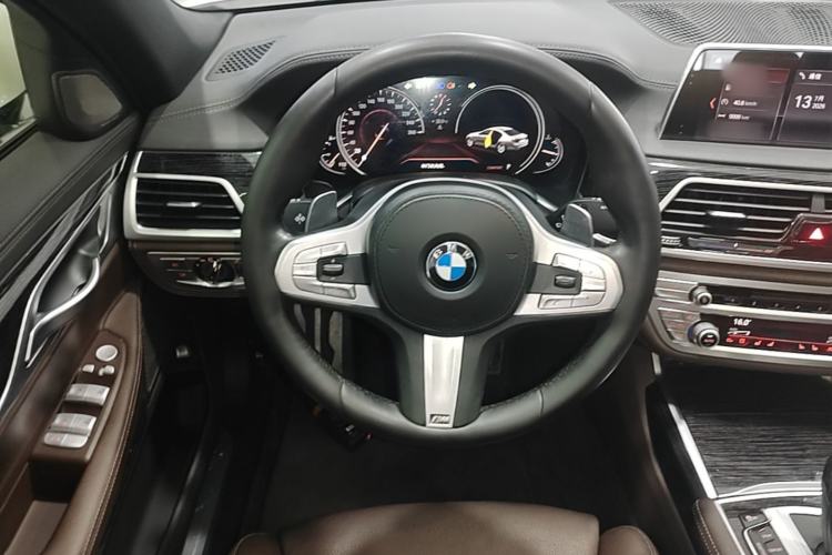 Used BMW 7 Series 2018 730Li Leading Model M Sport Package Steering Wheel