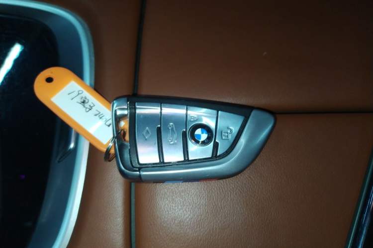 Used BMW 7 Series 2018 740Li xDrive Luxury Edition M Sport Package Vehicle Key