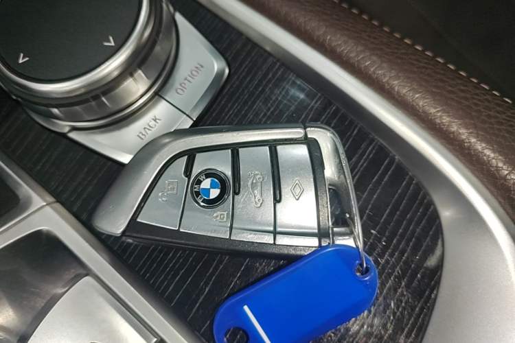 Used BMW 7 Series 2018 730Li Leading Model M Sport Package Vehicle Key