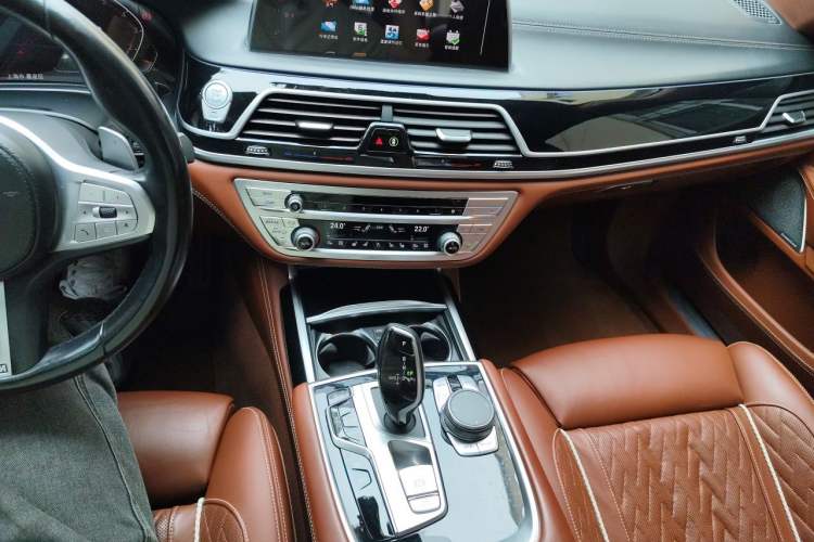Used BMW 7 Series 2019 Restyled 740Li xDrive Executive M Sport Package Audio And AC Panel