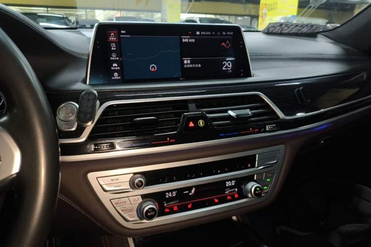 Used BMW 7 Series 2019 Restyled 740Li Leading Edition M Sport Package Audio And AC Panel