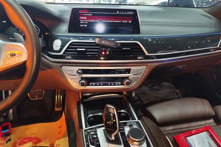 Used BMW 7 Series 2019 Restyled 740Li Leading Edition M Sport Package Audio And AC Panel