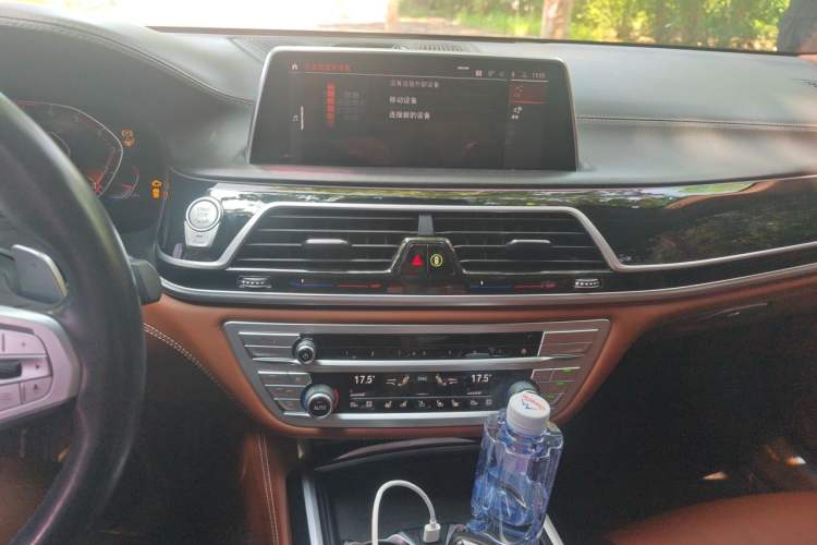 Used BMW 7 Series 2019 740Li xDrive Executive M Sport Package Audio And AC Panel