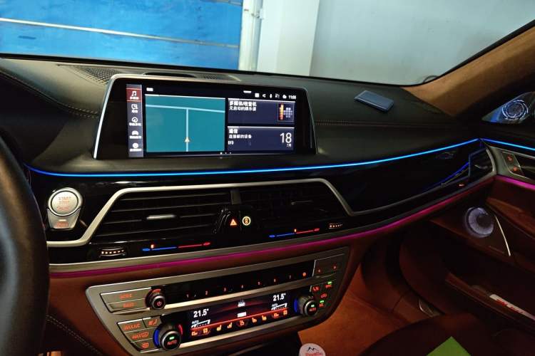 Used BMW 7 Series 2019 740Li xDrive Executive M Sport Package Audio And AC Panel