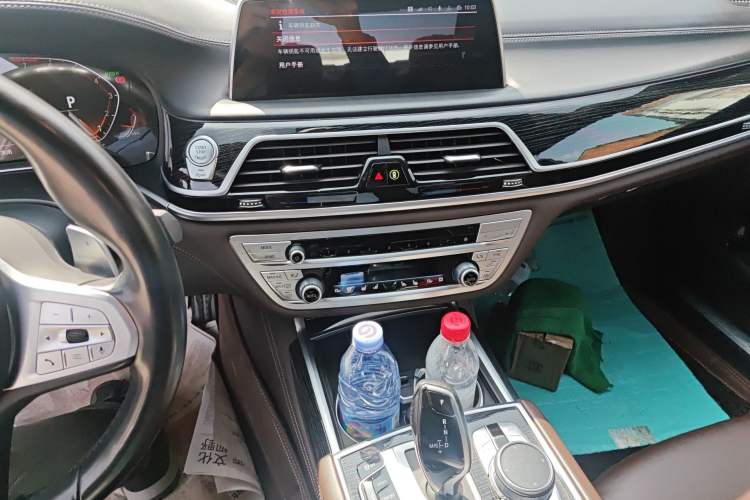 Used BMW 7 Series 2019 Restyled 740Li Leading Edition M Sport Package Audio And AC Panel