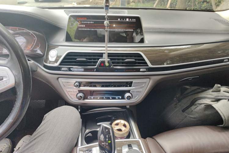 Used BMW 7 Series 2019 Updated 730Li Luxury Package Audio And AC Panel