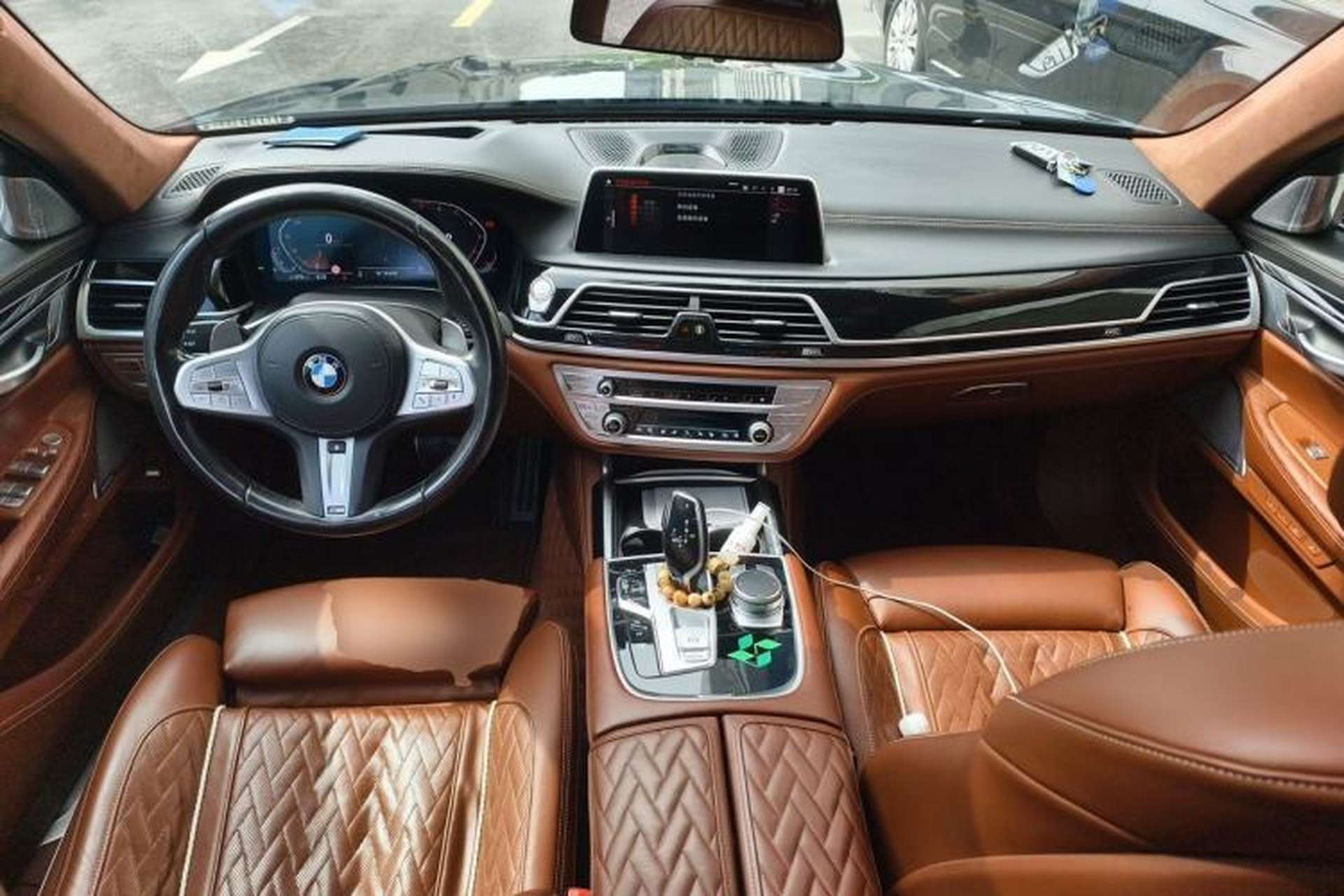 Used BMW 7 Series 2019 Restyled 740Li xDrive Executive M Sport Package Center Console