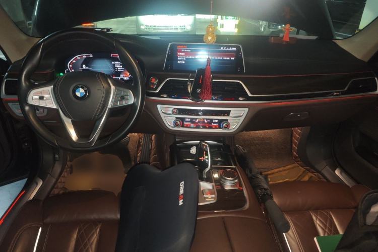 Used BMW 7 Series 2019 Updated 730Li Luxury Package Center Console