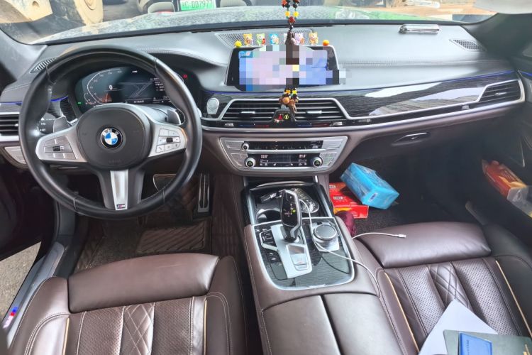Used BMW 7 Series 2019 730Li M Sport Package Center Console