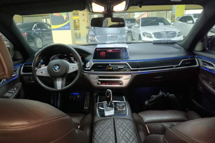 Used BMW 7 Series 2019 Restyled 740Li Leading Edition M Sport Package Center Console