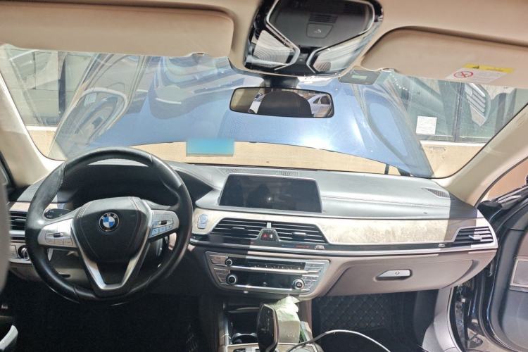 Used BMW 7 Series 2019 740Li Leading Edition Luxury Package Center Console