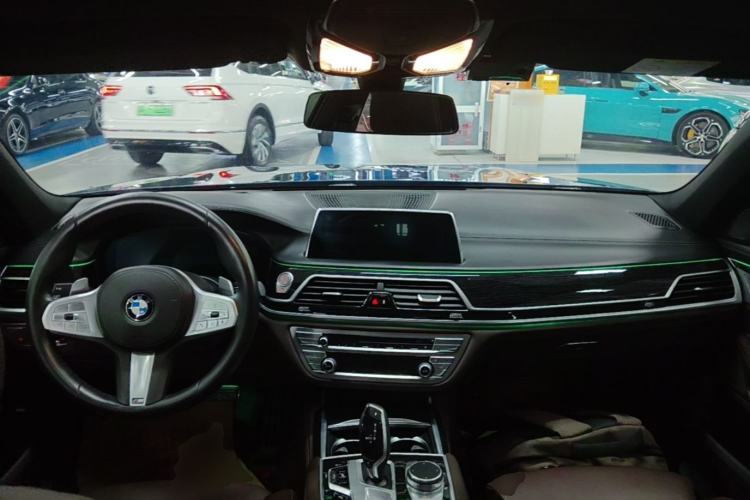 Used BMW 7 Series 2019 Restyled 740Li Leading Edition M Sport Package Center Console