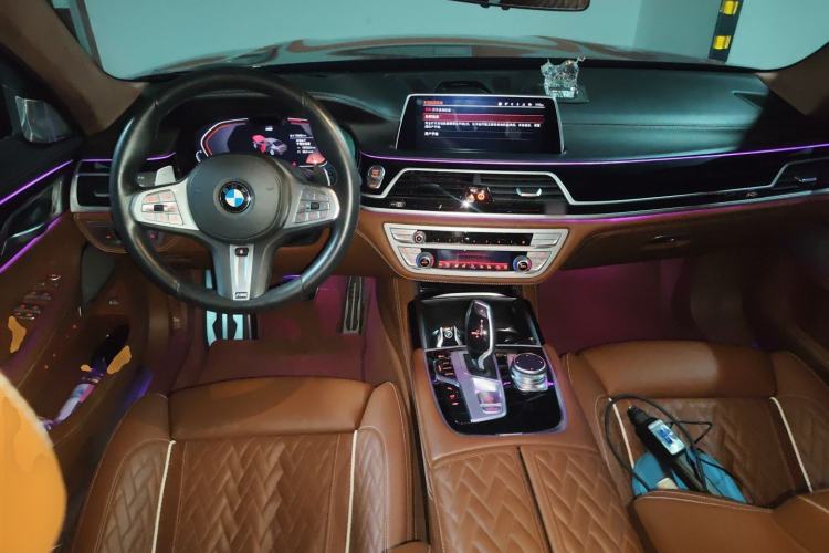 Used BMW 7 Series 2019 Restyled 740Li xDrive Executive M Sport Package Center Console