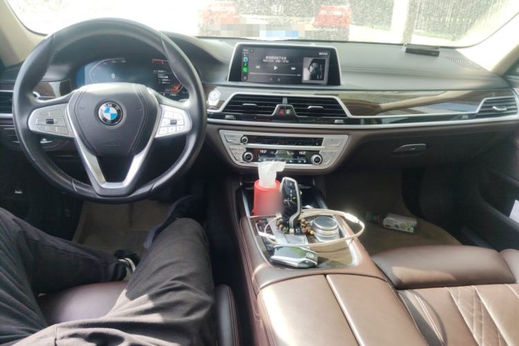 Used BMW 7 Series 2019 730Li Luxury Package Center Console
