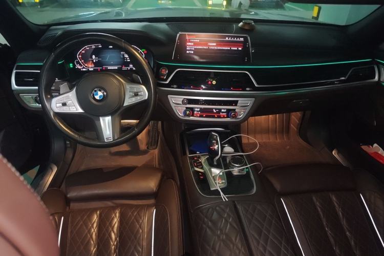 Used BMW 7 Series 2019 740Li Leading Model M Sport Package Center Console