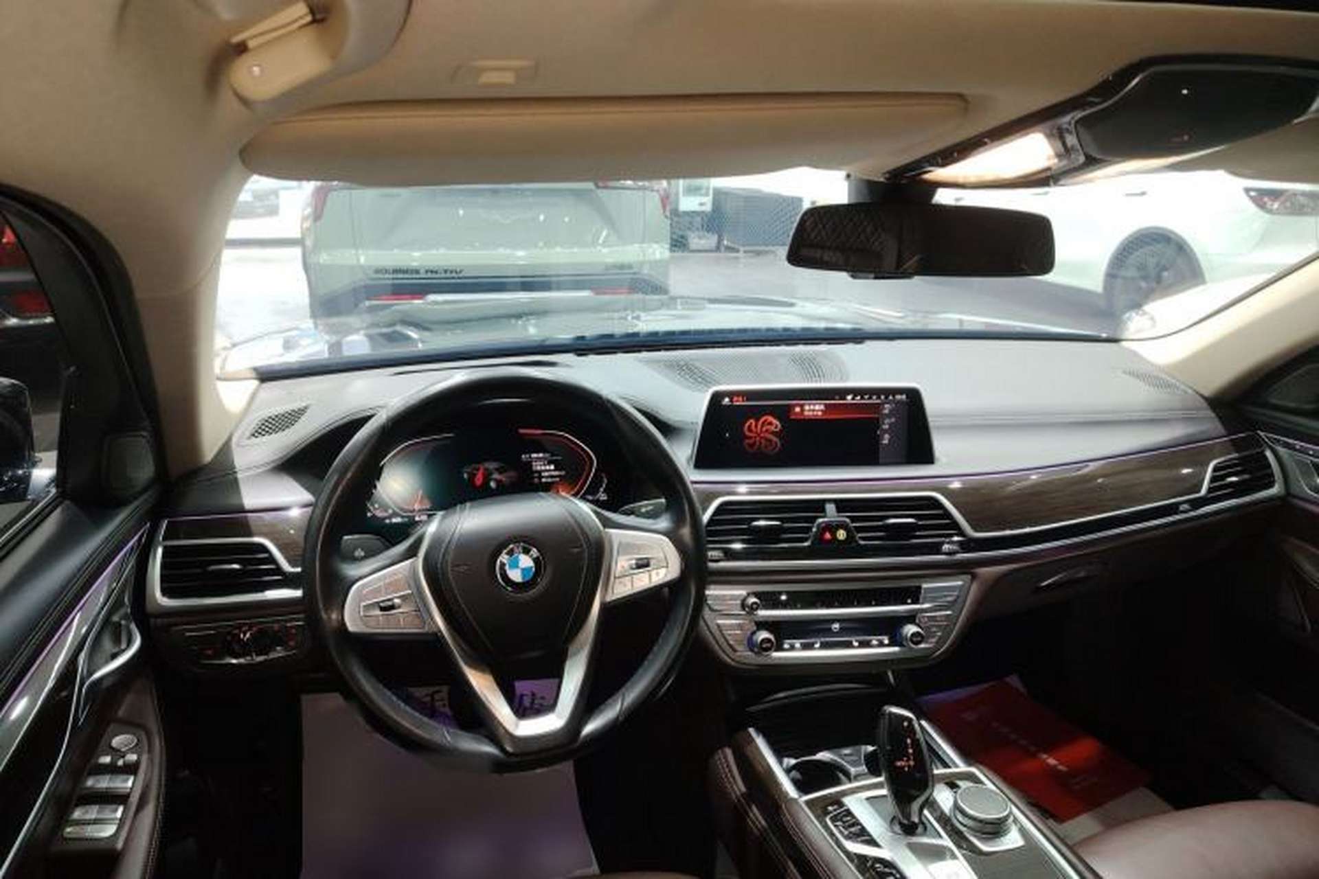 Used BMW 7 Series 2019 Updated 730Li Luxury Package Center Console
