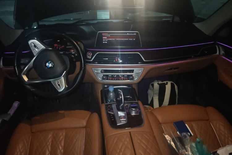 Used BMW 7 Series 2019 740Li Luxury Edition with Premium Package Center Console