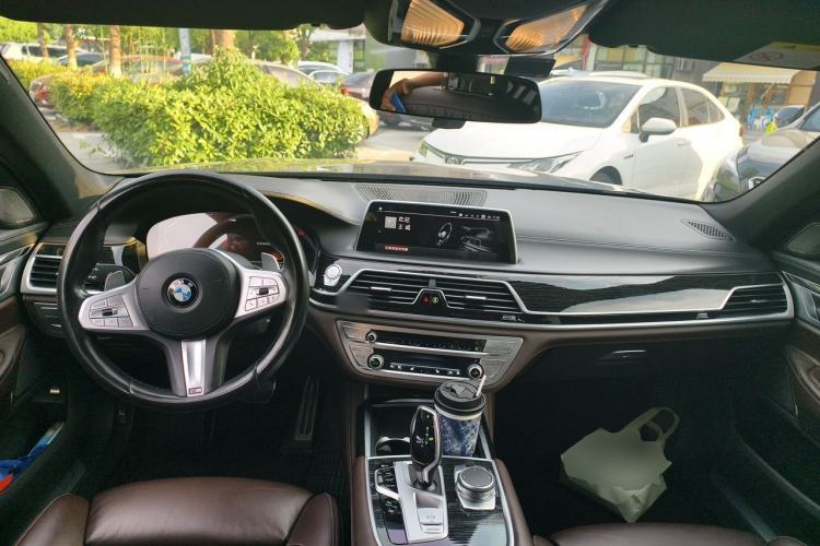 Used BMW 7 Series 2019 Restyled 740Li Leading Edition M Sport Package Center Console