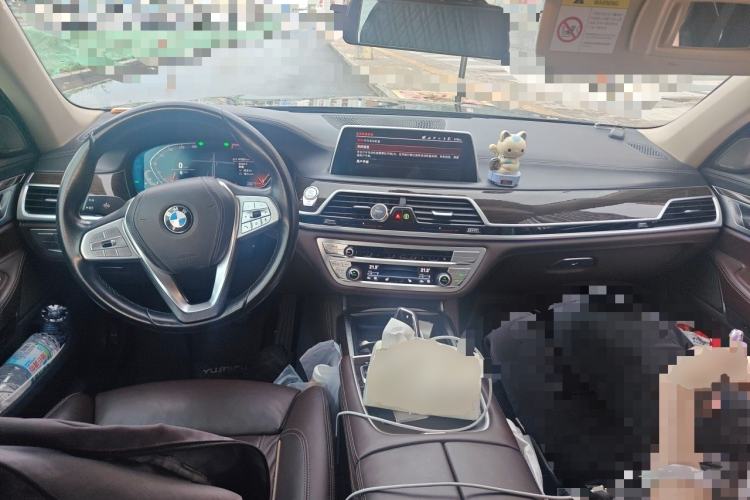 Used BMW 7 Series 2019 Updated 730Li Luxury Package Center Console