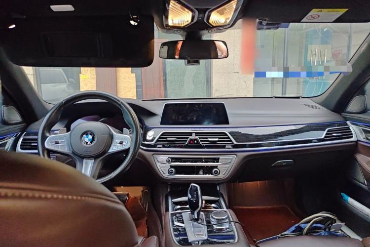 Used BMW 7 Series 2019 730Li M Sport Package Center Console