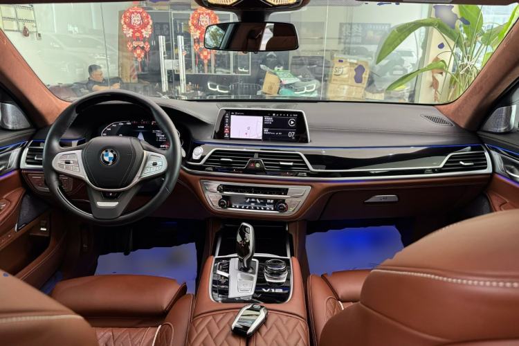 Used BMW 7 Series 2019 Refresh M760Li xDrive V12 Luxury Package Center Console