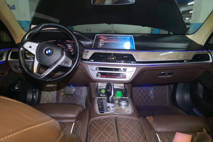 Used BMW 7 Series 2019 Restyled 740Li Leading Luxury Package Center Console