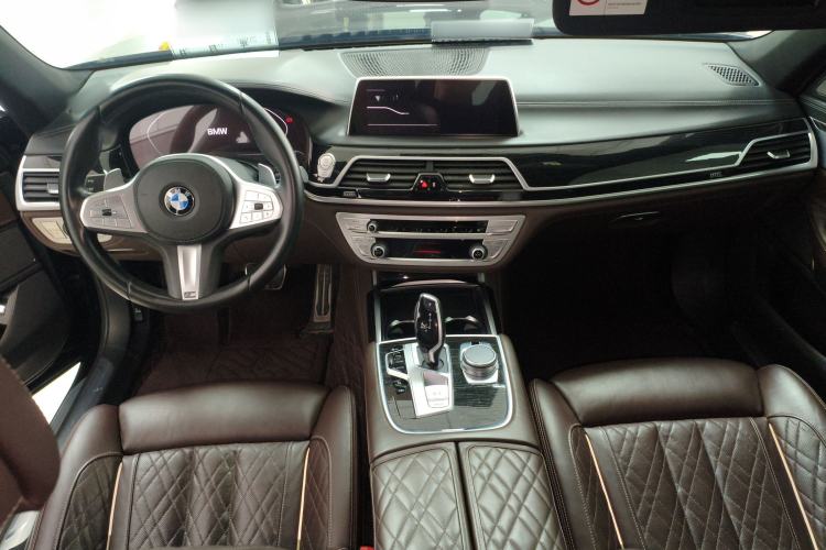 Used BMW 7 Series 2019 Restyled 740Li Leading Edition M Sport Package Center Console