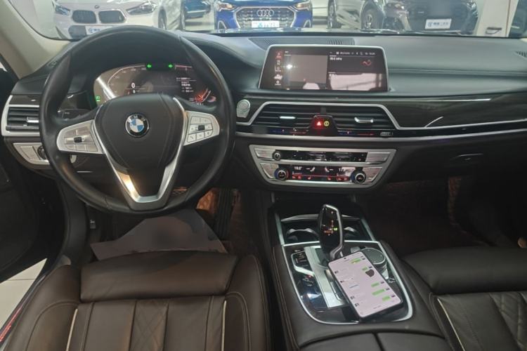 Used BMW 7 Series 2019 Updated 730Li Luxury Package Center Console