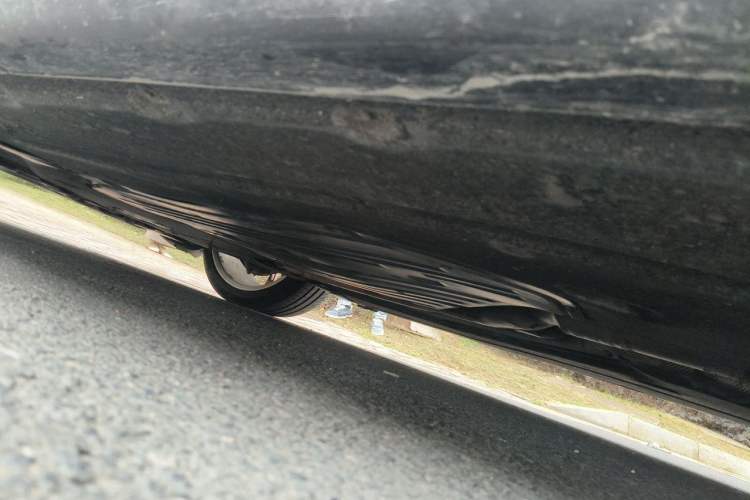 Used BMW 7 Series 2019 730Li M Sport Package Chassis Front Left