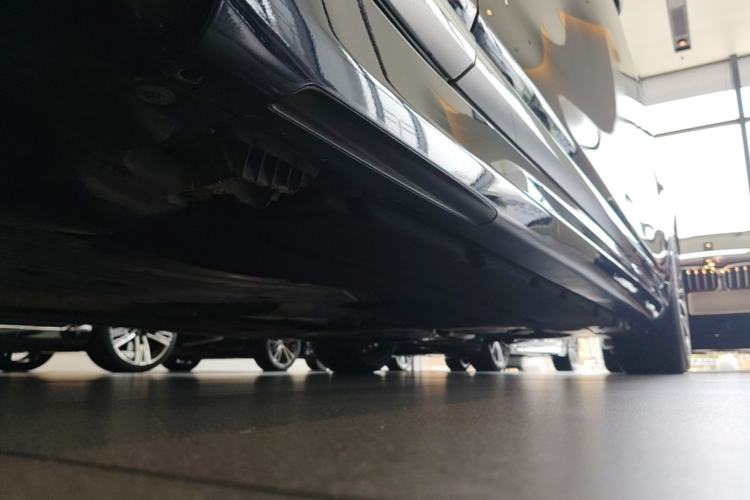 Used BMW 7 Series 2019 740Li Leading Model M Sport Package Chassis Front Left