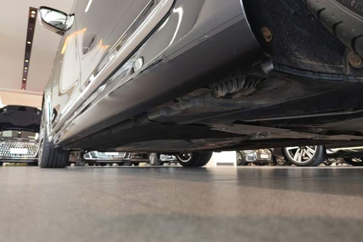 Used BMW 7 Series 2019 740Li Leading Model M Sport Package Chassis Rear Left